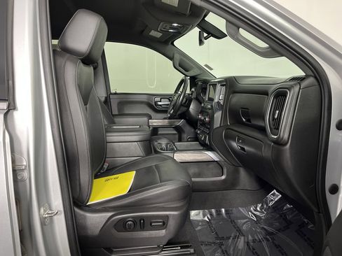 Used 2021 Chevrolet Silverado 1500 LTZ image 17