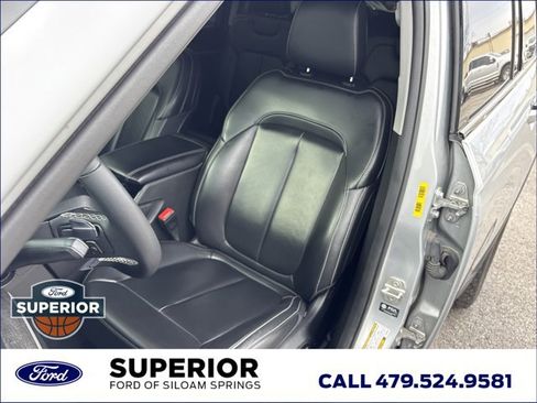 Used 2023 Jeep Grand Cherokee L Limited image 20