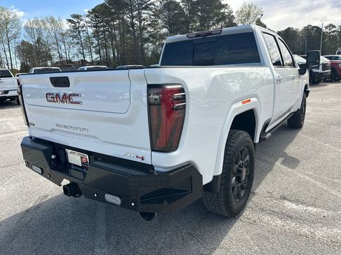 Used 2024 GMC Sierra 2500 AT4 w/ AT4 Premium Plus Package image 6