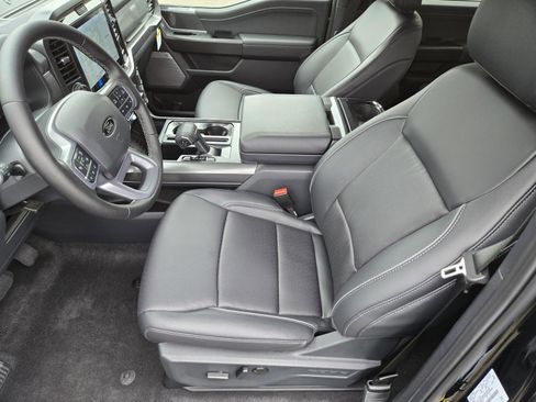 New 2025 Ford F150 Lariat w/ Equipment Group 501A Mid image 8