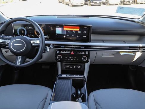 New 2026 Hyundai Tucson Blue SE image 13