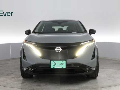 Used 2023 Nissan Ariya image 3