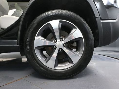 Used 2019 Jeep Cherokee Limited w/ Trailer Tow Group image 14