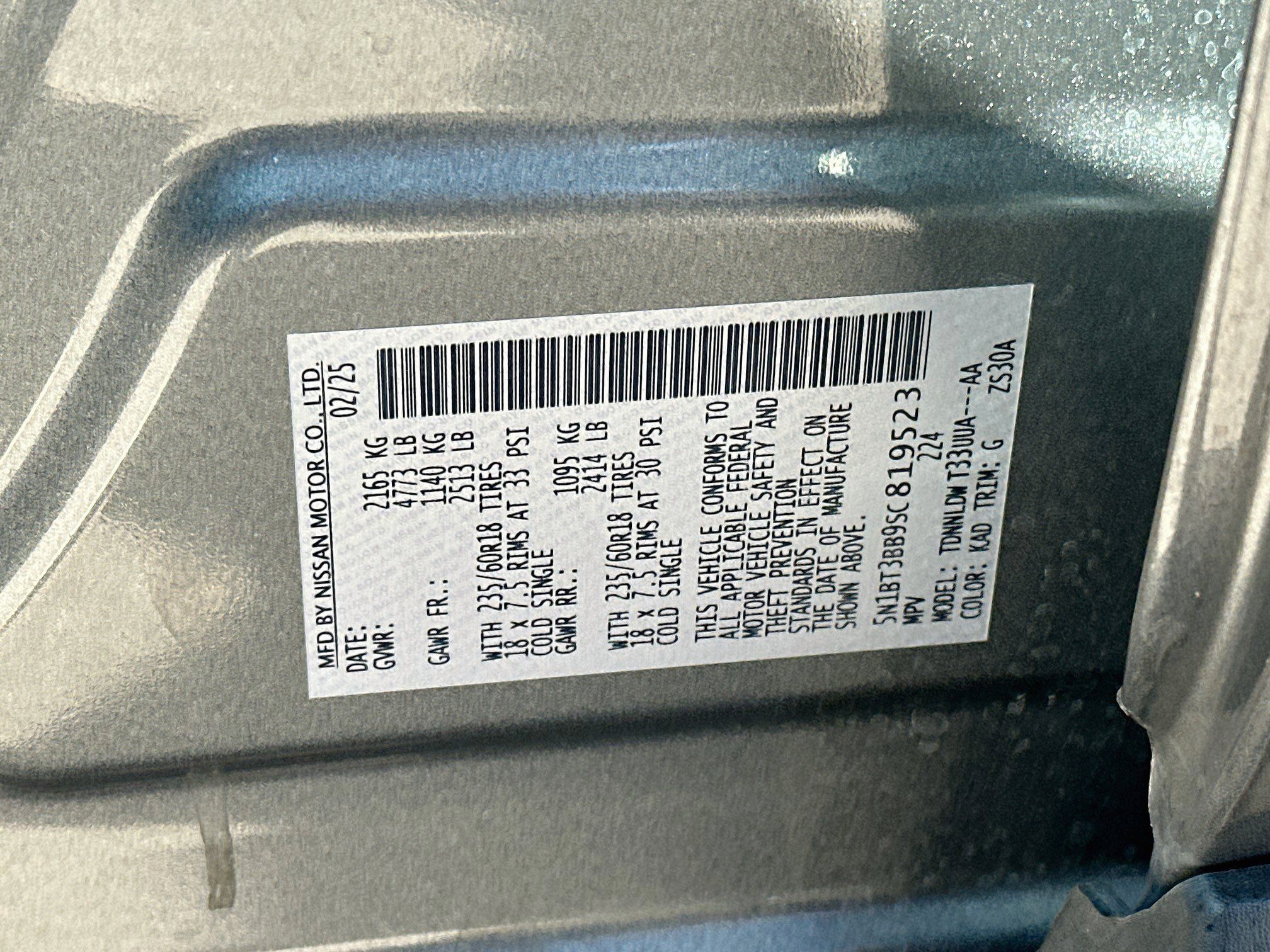 Used 2025 Nissan Rogue SV AWD/4WD image 12