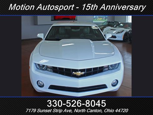 Used 2010 Chevrolet Camaro LT w/ RS Package image 4