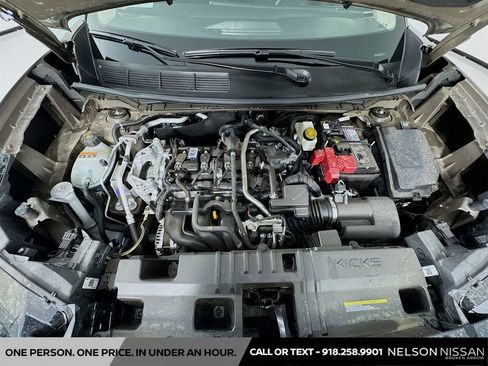 New 2025 Nissan Kicks SR image 27