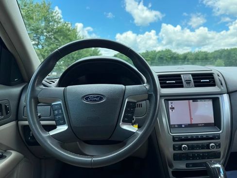 Used 2011 Ford Fusion Hybrid w/ 502A Rapid Spec Order Code FWD image 9