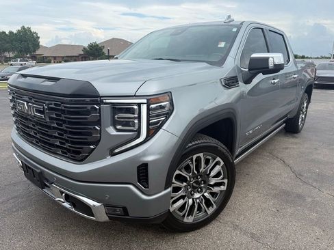 Used 2026 GMC Sierra 1500 Denali Ultimate AWD/4WD image 2