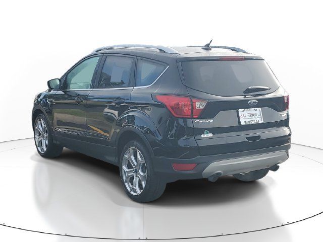 Used 2019 Ford Escape Titanium AWD/4WD image 3