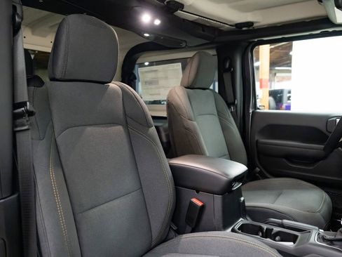 New 2026 Jeep Wrangler Sport AWD/4WD image 25