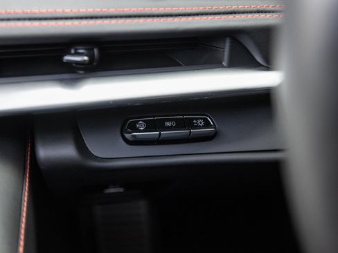 Used 2025 Chevrolet Corvette Z06 w/ Battery Protection Package image 18