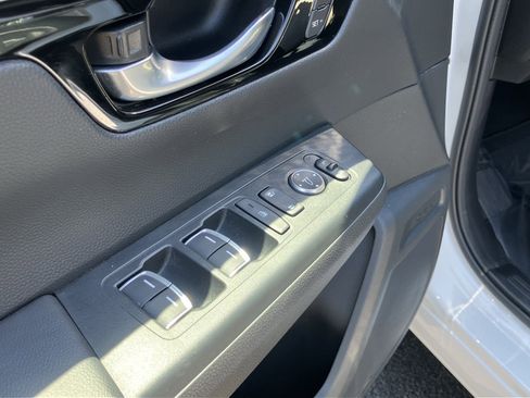 Used 2023 Honda CR-V Sport Touring image 15