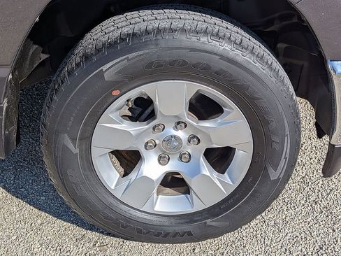 Used 2022 RAM 1500 Big Horn AWD/4WD image 27