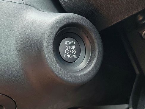 New 2024 RAM ProMaster 3500 w/ Convenience Group image 15