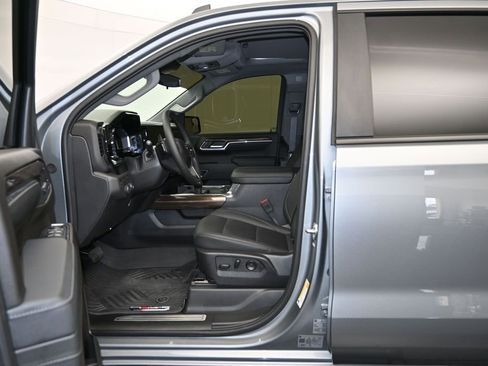 Certified 2024 Chevrolet Silverado 1500 LT Trail Boss w/ Convenience Package II AWD/4WD image 22