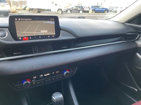 Used 2021 MAZDA MAZDA6 Carbon Edition image 19