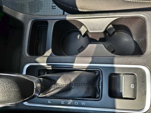 Used 2019 Ford Escape SE AWD/4WD image 28