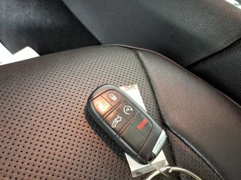Used 2013 Chrysler 300 C RWD image 16