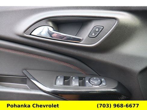 Certified 2025 Chevrolet Trax RS w/ Driver Confidence Package image 20