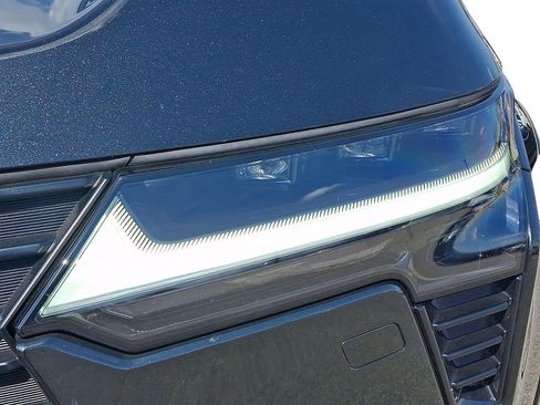 Used 2024 Lexus GX 550 AWD/4WD image 10