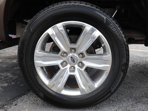 Used 2016 Ford F150 Lariat w/ Equipment Group 501A Mid RWD image 41