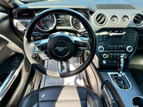 Used 2020 Ford Mustang GT w/ GT Performance Package RWD image 11