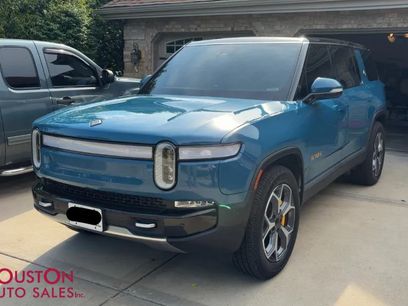 Used 2024 Rivian R1S Adventure Quad