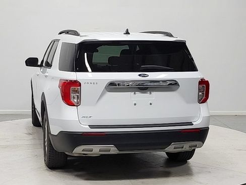 Used 2023 Ford Explorer XLT w/ Equipment Group 202A RWD image 6