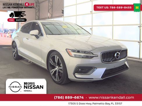 Used 2020 Volvo S60 T6 Inscription w/ Protection Package image 2