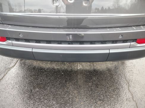 New 2026 Jeep Grand Cherokee Altitude image 10