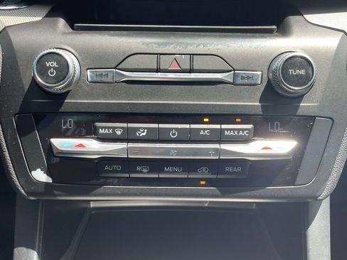 Certified 2020 Ford Explorer XLT w/ Equipment Group 202A RWD image 17
