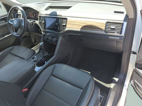 Used 2022 Volkswagen Atlas SEL AWD/4WD image 19
