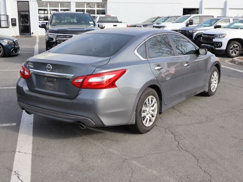 Used 2017 Nissan Altima 2.5 S w/ Power Driver Seat Package image 10