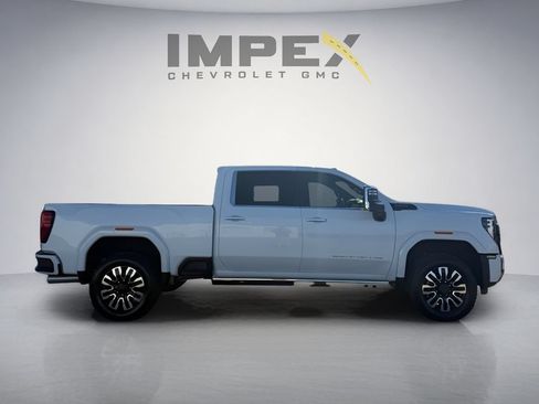 New 2026 GMC Sierra 2500 Denali Ultimate AWD/4WD image 7