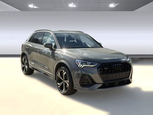 Certified 2023 Audi Q3 2.0T Premium Plus w/ Premium Plus Package AWD/4WD image 7