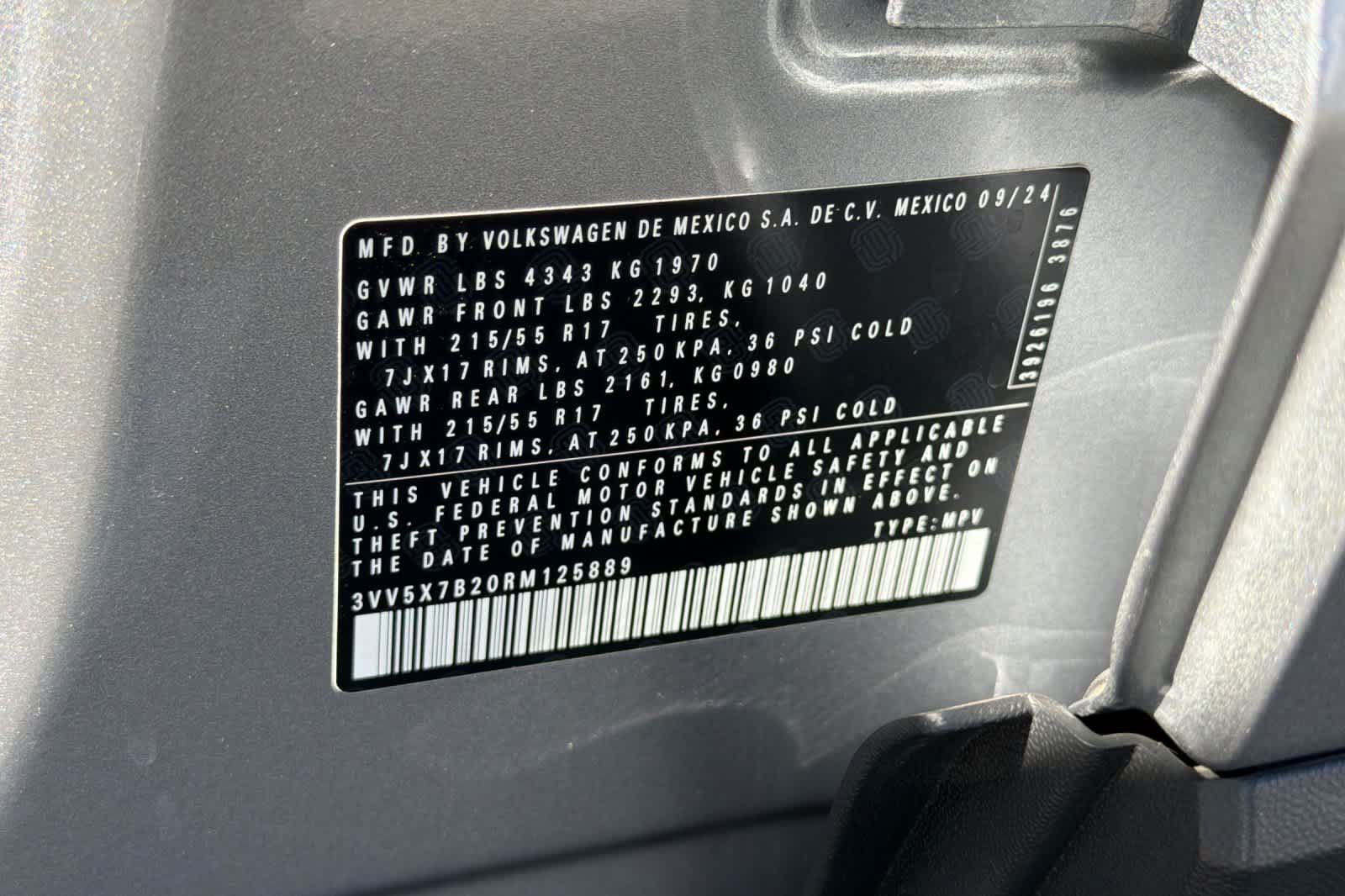 Used 2024 Volkswagen Taos S FWD image 32