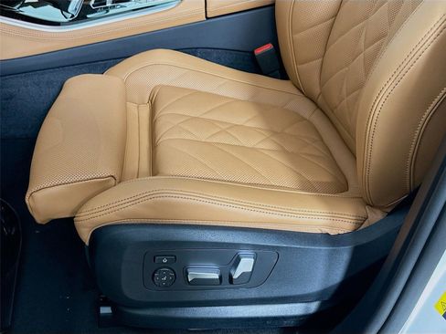 New 2026 BMW X5 xDrive50e w/ M Sport Package image 20