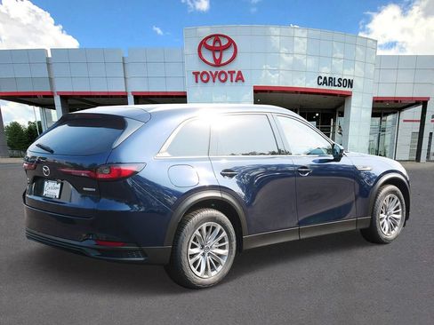 Used 2024 MAZDA CX-90 Plug-In Hybrid w/ Preferred AWD/4WD image 5
