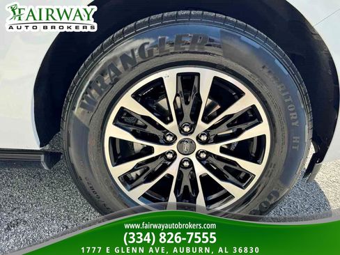 Used 2025 Ford Expedition Max Platinum image 36