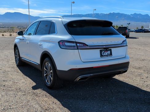 Used 2023 Lincoln Nautilus Reserve image 5