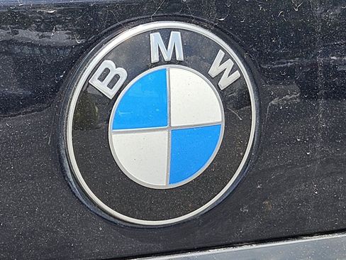 Used 2022 BMW X7 M50i AWD/4WD image 33