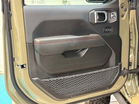 New 2026 Jeep Wrangler Unlimited Rubicon image 20