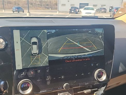 Used 2025 Lexus NX 350h AWD w/ Accessory Package (2T) image 9