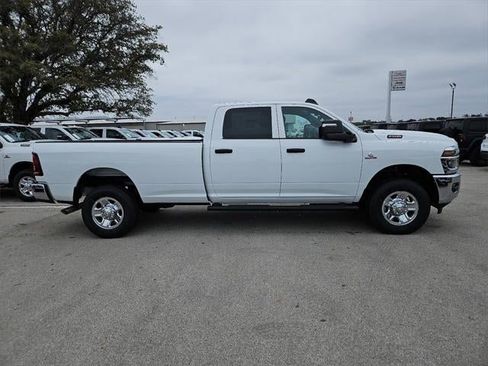 New 2026 RAM 2500 Tradesman image 38