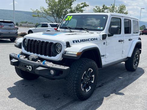 Used 2024 Jeep Wrangler Unlimited Rubicon 4xe AWD/4WD image 11