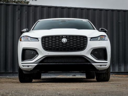 New 2026 Jaguar F-PACE R-Dynamic S image 5