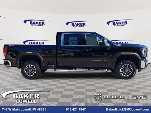 New 2026 GMC Sierra 2500 SLE w/ SLE Value Package; image 4