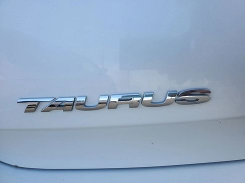 Used 2011 Ford Taurus Limited w/ 303A Rapid Spec Order Code image 13