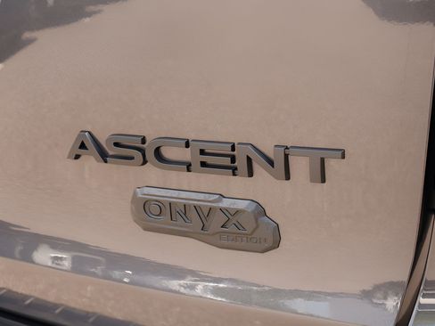 Certified 2025 Subaru Ascent Onyx Edition w/ Onyx Package AWD/4WD image 10