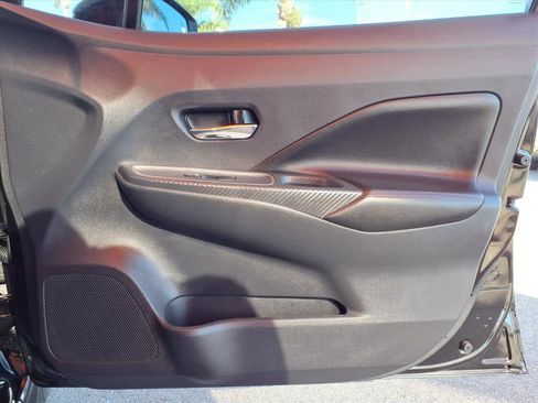 Used 2025 Nissan Versa SR w/ Trunk Package image 24